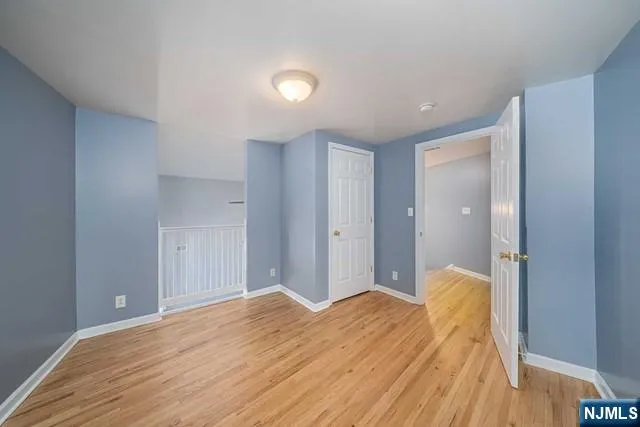 9 Park Avenue 2A Rutherford, NJ 07070
