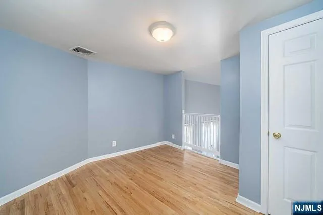 9 Park Avenue 2A Rutherford, NJ 07070