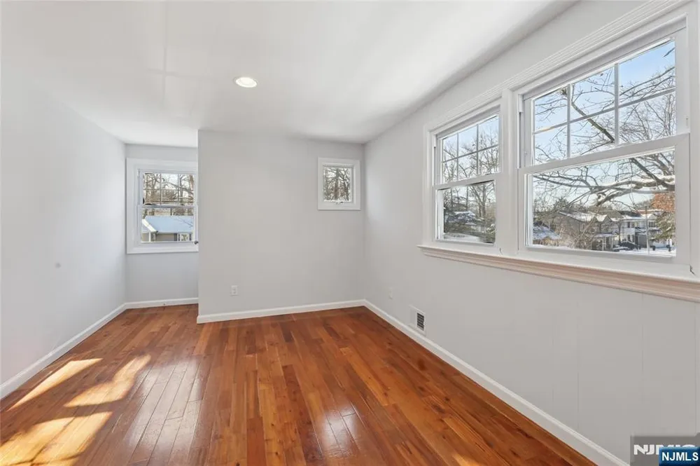 51 Day Avenue Tenafly, NJ 07670