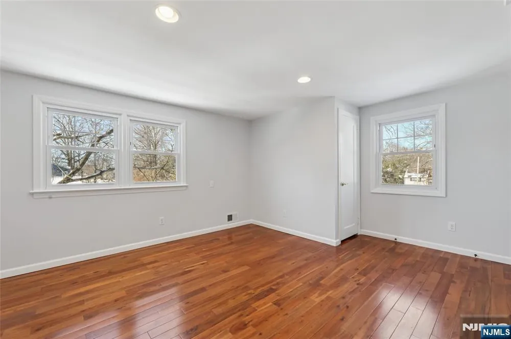 51 Day Avenue Tenafly, NJ 07670