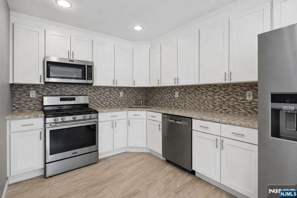 74 Boston Street Newark, NJ 07103