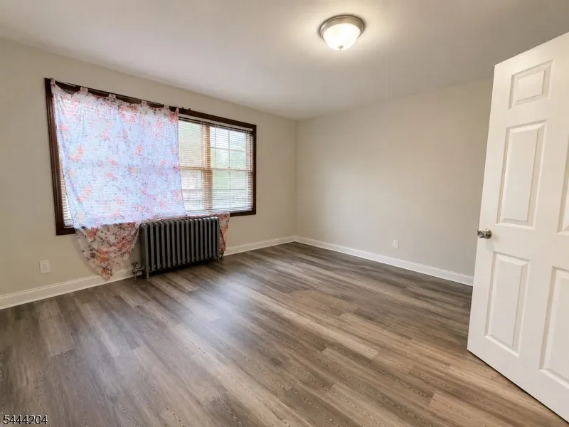 138 E Jersey St #1 Unit 1 Elizabeth City, NJ 07206