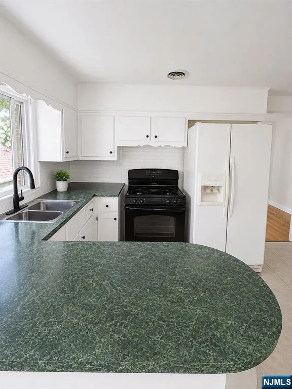 292 Florida Avenue Paterson, NJ 07503