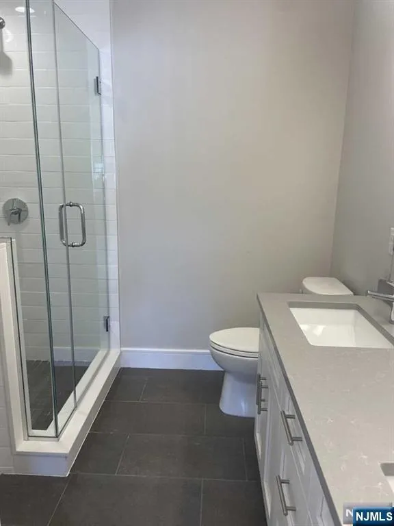 100 Schraalenburgh Road 88 Harrington Park, NJ 07640