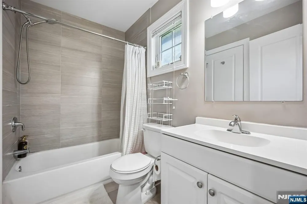 39 Grove Street B Tenafly, NJ 07670
