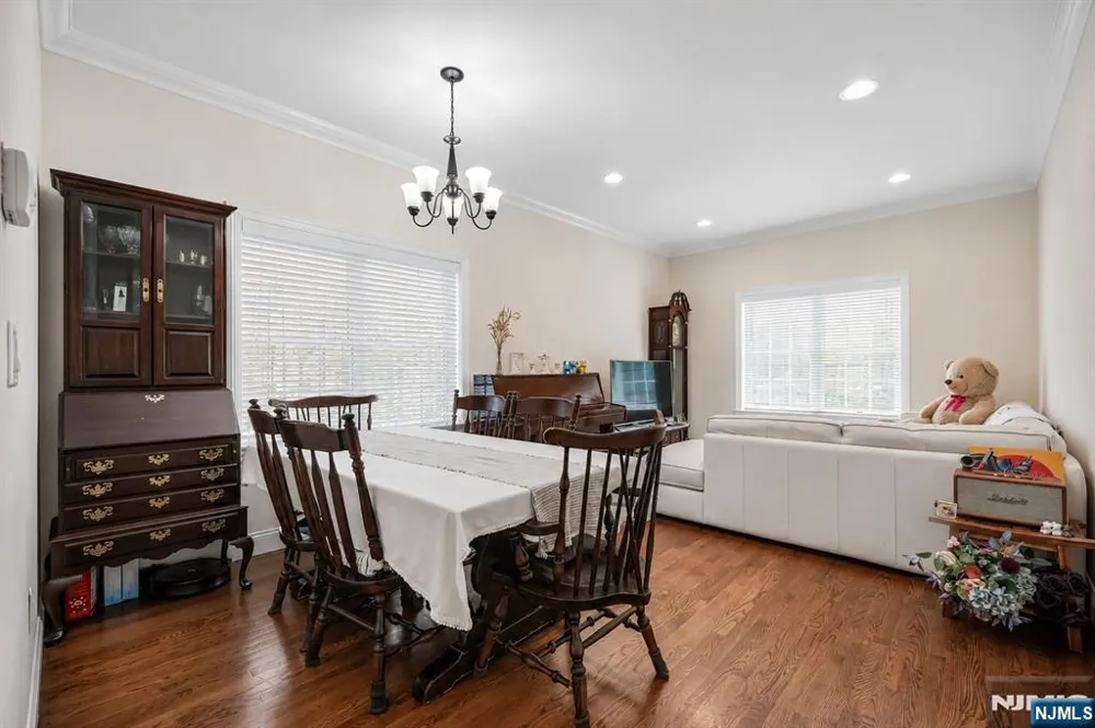 39 Grove Street B Tenafly, NJ 07670