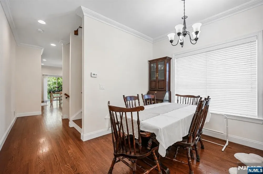 39 Grove Street B Tenafly, NJ 07670