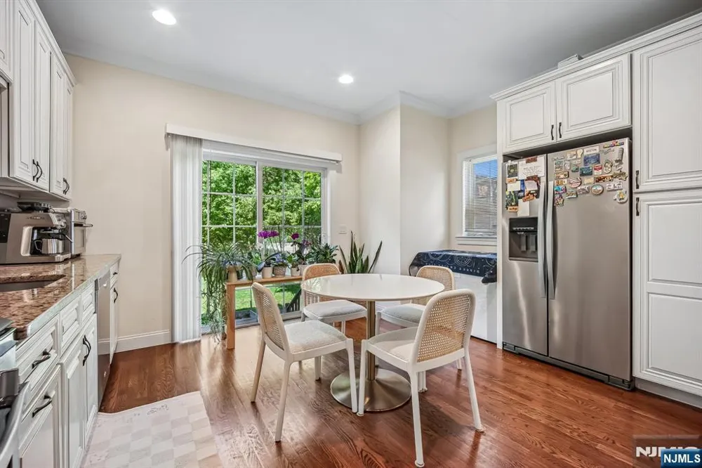 39 Grove Street B Tenafly, NJ 07670