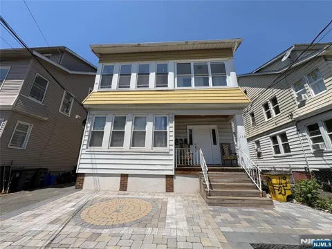 119-121 End Avenue 2