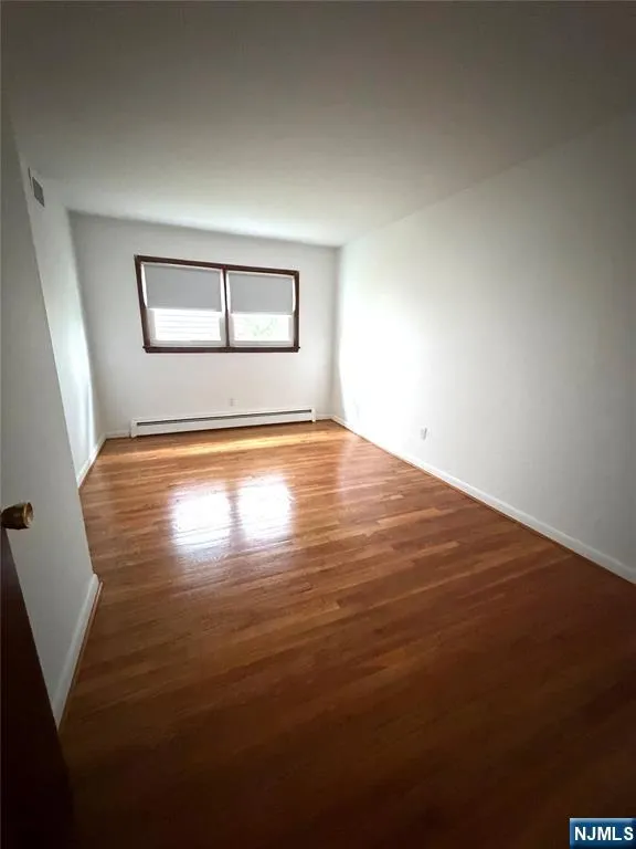 75 Maitland Place Garfield, NJ 07026