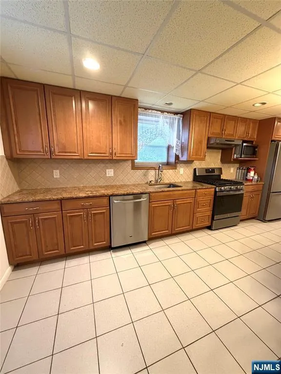 75 Maitland Place Garfield, NJ 07026