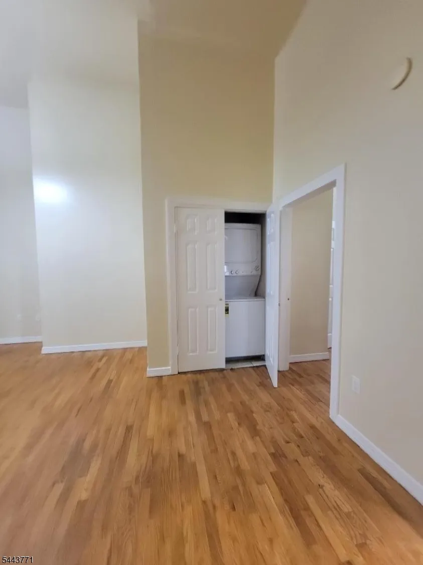 409 53Rd St West New York Town, NJ 07093