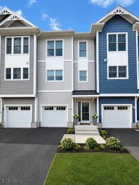 9 Raritan Cv