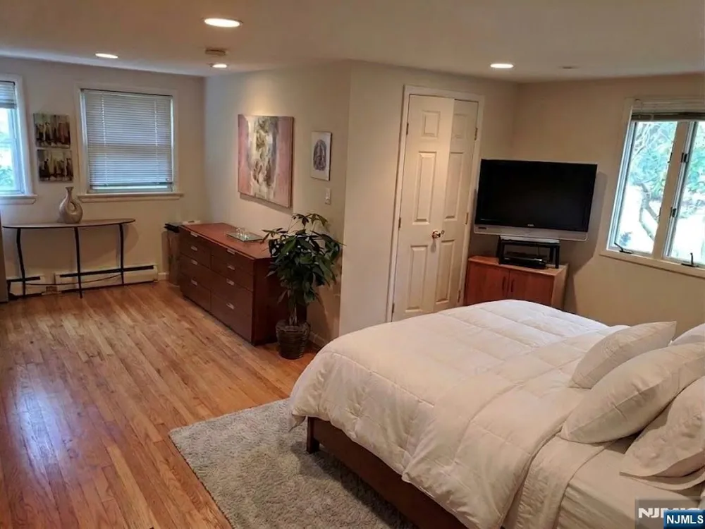 373 Franklin Street Haworth, NJ 07641