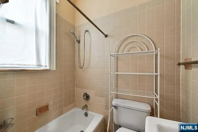 74 Plauderville Avenue 3 Garfield, NJ 07026