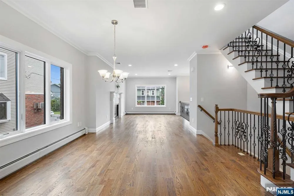 457 Lincoln Avenue 457 Cliffside Park, NJ 07010