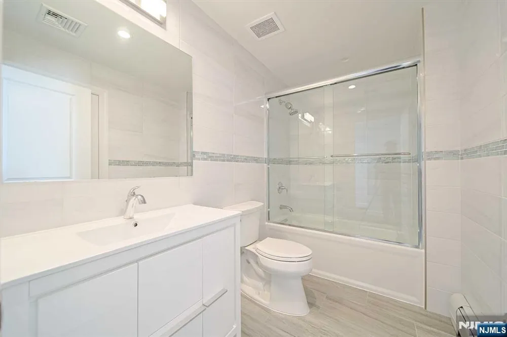 457 Lincoln Avenue 457 Cliffside Park, NJ 07010