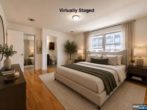135 38th Street 701