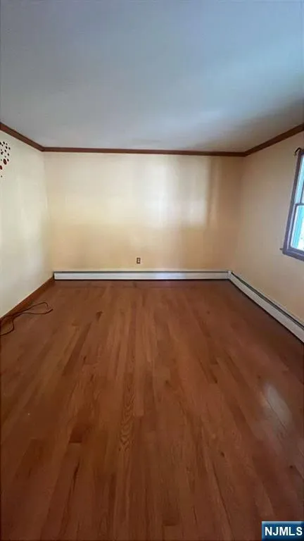 74 Roosevelt Street Pequannock Township, NJ 07440