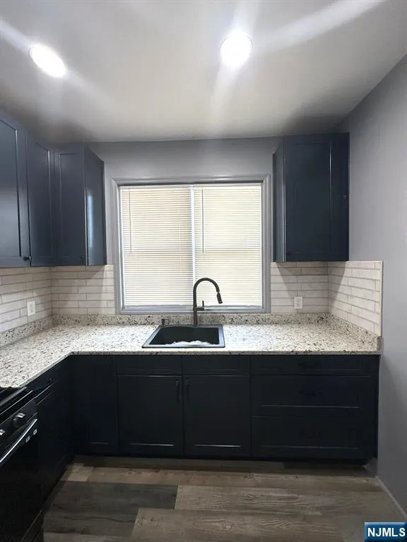 96-98 Goldsmith Avenue 2 Newark, NJ 07112