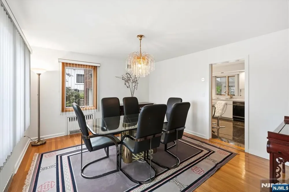 535 Summit Englewood Cliffs, NJ 07632
