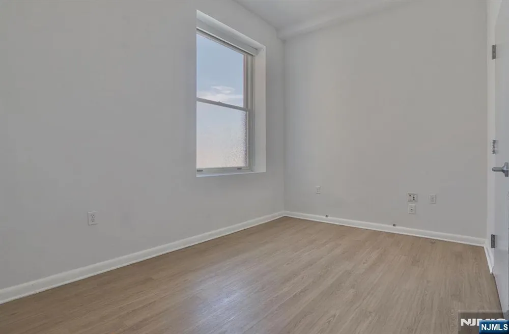 2000 West Street Union City, NJ 07087