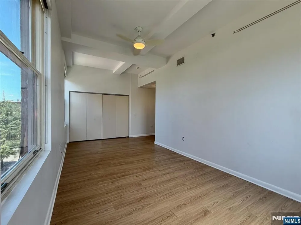2000 West Street Union City, NJ 07087