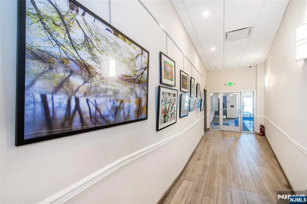 246 Main Street 303 Chathamugh, NJ 07928