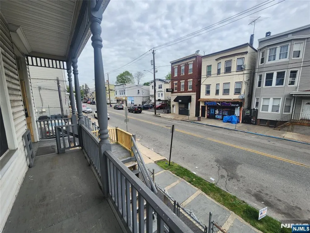133 Belmont Avenue 1st Floor Paterson, NJ 07522