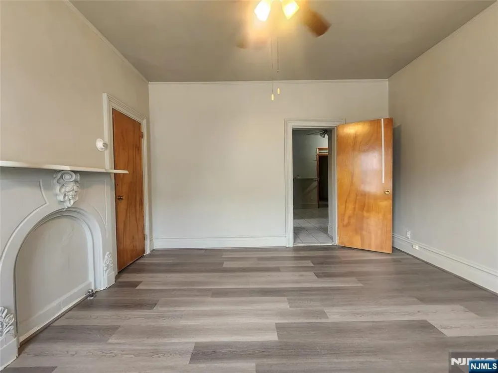 133 Belmont Avenue 1st Floor Paterson, NJ 07522