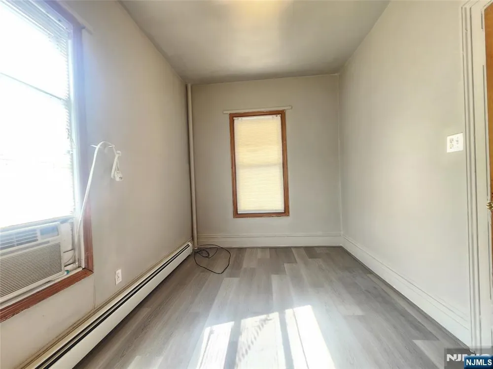 133 Belmont Avenue 1st Floor Paterson, NJ 07522