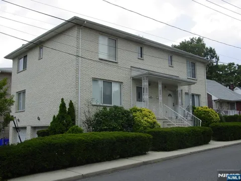 440 Brinkerhoff Avenue A