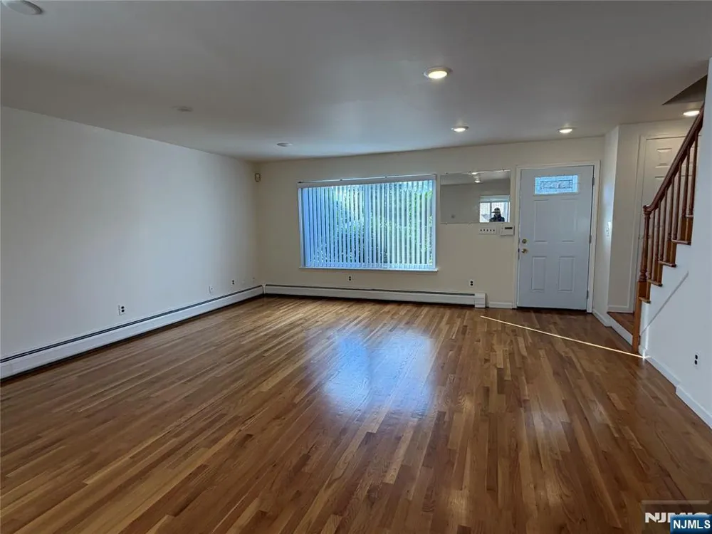 440 Brinkerhoff Avenue A Fort Lee, NJ 07024
