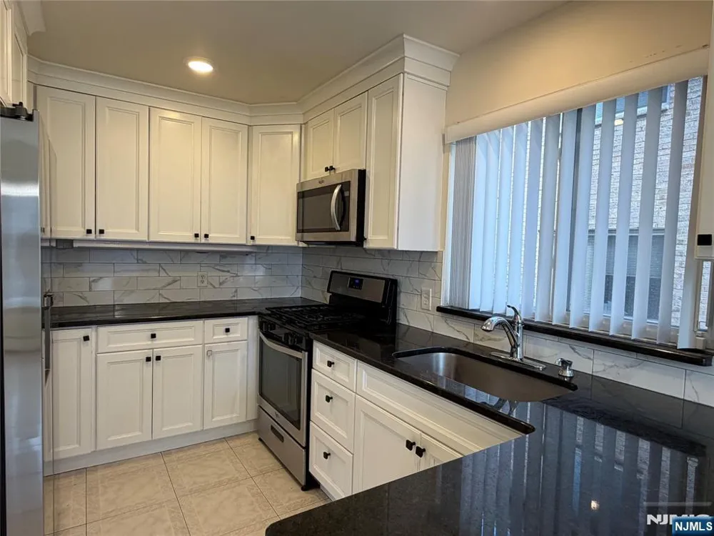 440 Brinkerhoff Avenue A Fort Lee, NJ 07024