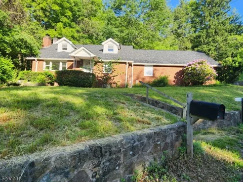 72 Glenwood Mt Rd