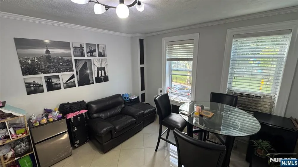325 79th Street 26 North Bergen, NJ 07047