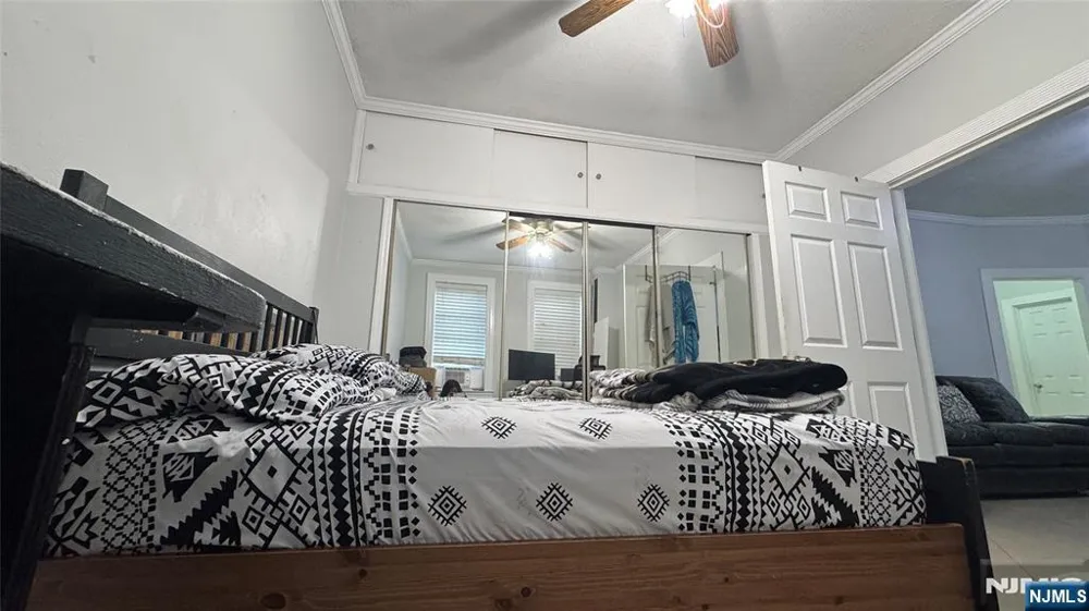 325 79th Street 26 North Bergen, NJ 07047
