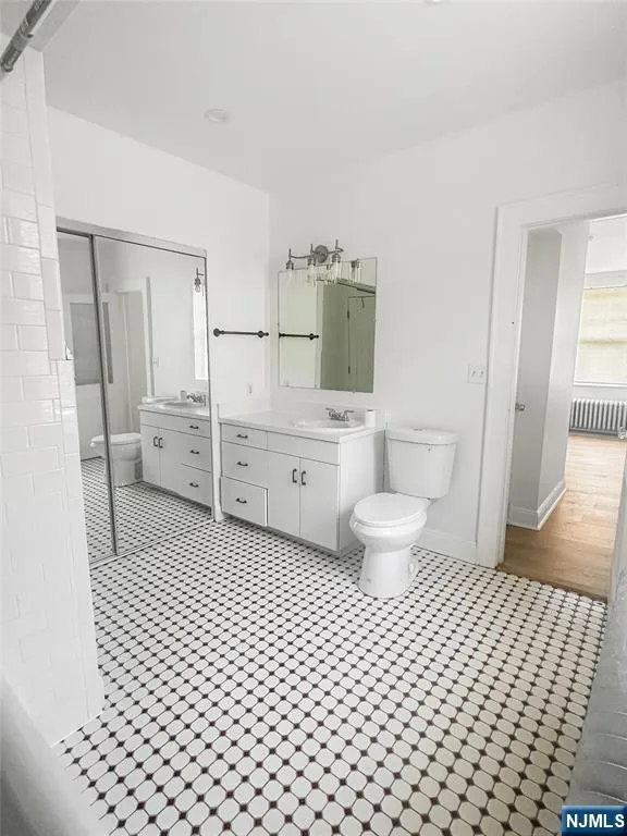 818 Summit Avenue 3 River Edge, NJ 07661