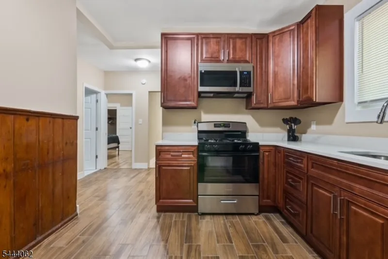 197 Hollywood Ave #1 Unit 1 East Orange City, NJ 07018