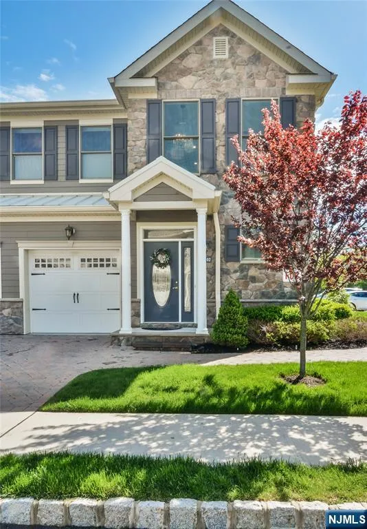 2102 Freeman Way 2102 Allendale, NJ 07401