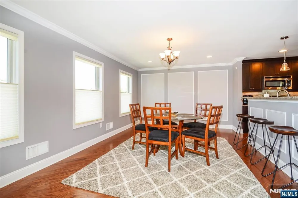 2102 Freeman Way 2102 Allendale, NJ 07401