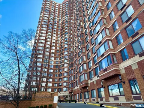 100 Old Palisade Road 3513