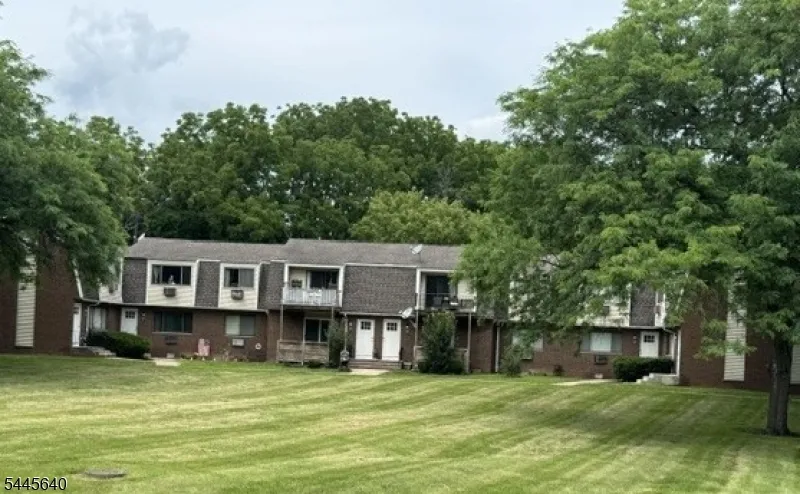 3331 State Route 94 #3 Unit 3 Hamburg, NJ 07419