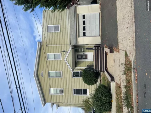 508 2nd Street 1