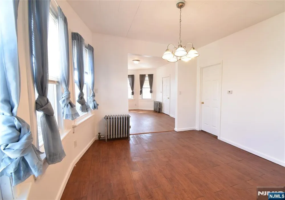 94 Grant Street 2 Passaic, NJ 07055