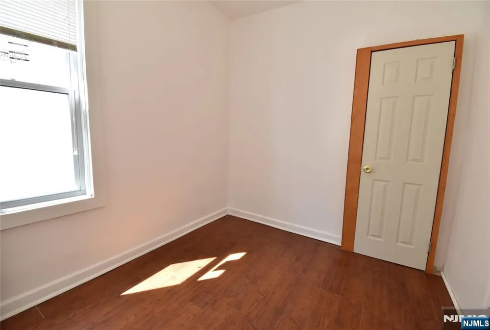 94 Grant Street 2 Passaic, NJ 07055