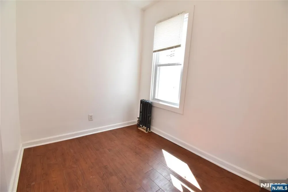 94 Grant Street 2 Passaic, NJ 07055