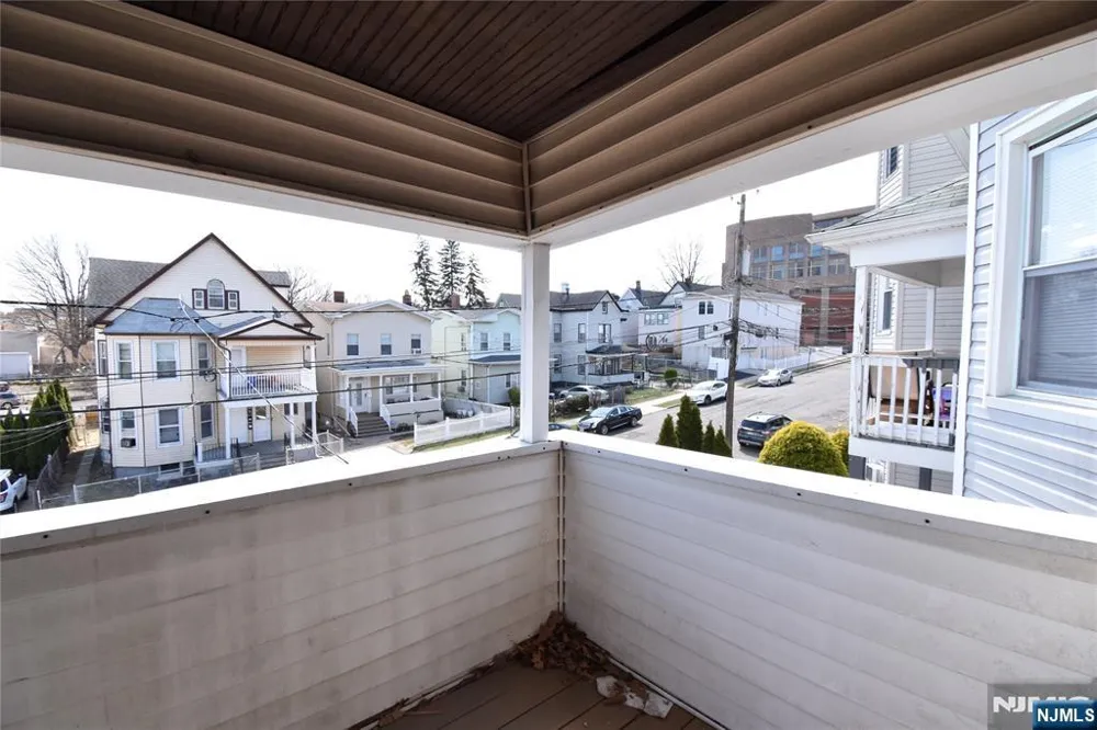 94 Grant Street 2 Passaic, NJ 07055