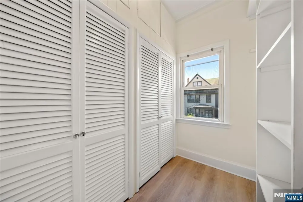 8 Cooper Place 2nd Fl Weehawken, NJ 07086