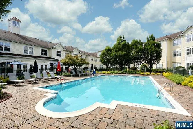 187 Paterson Avenue 1 Midland Park, NJ 07432